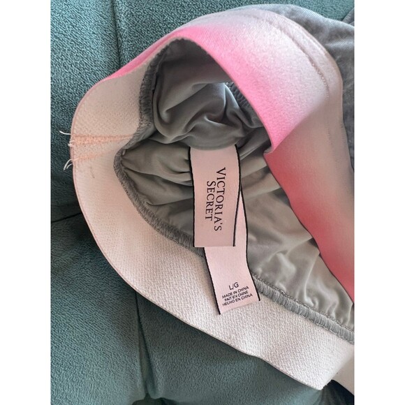 Victorias Secret High Neck Strappy Sports Bra size Large L - Picture 4 of 4